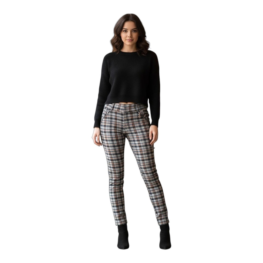 XJ Boost Plaid Pull On leggings
Fleece-lined zip pockets stretch material S L/XL